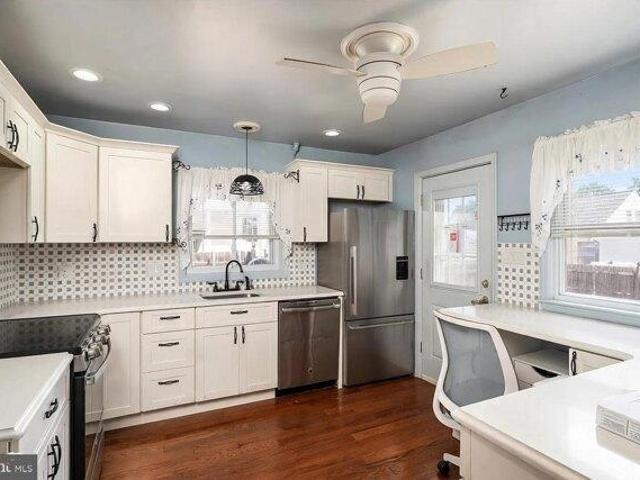 House for sale in Crosswicks, New Jersey