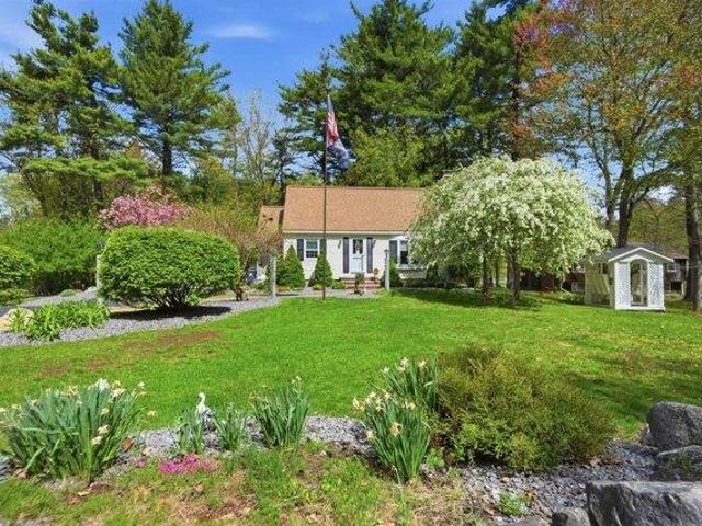 House for sale in New Hampshire