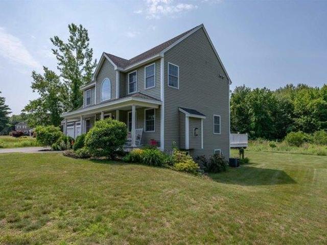 House for sale in New Hampshire