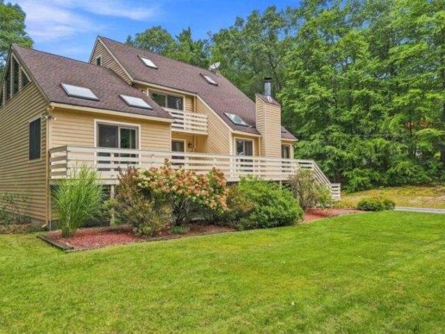 House for sale in Hampstead, Rockingham County