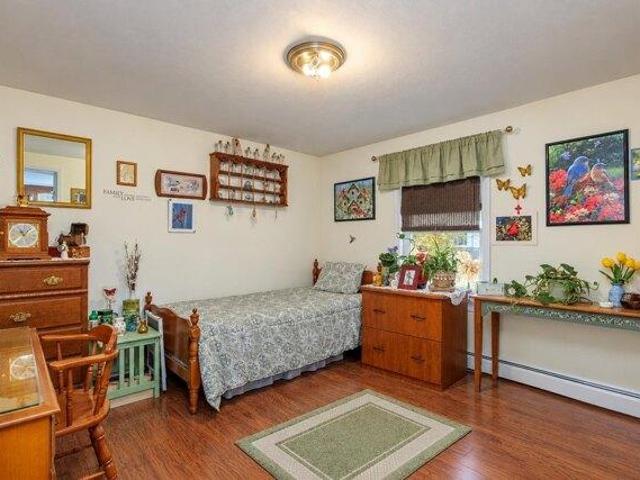 House for sale in South Kingston, Kingston