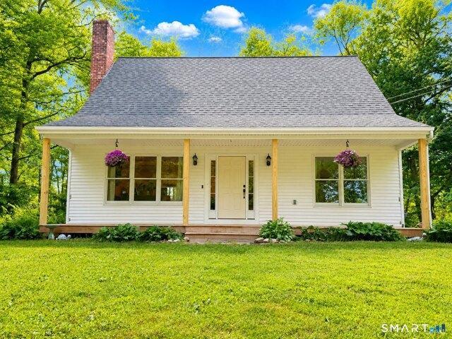 House for sale in Hampton, Connecticut