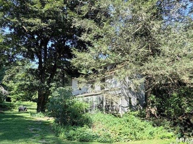 House for sale in Hampton, Connecticut