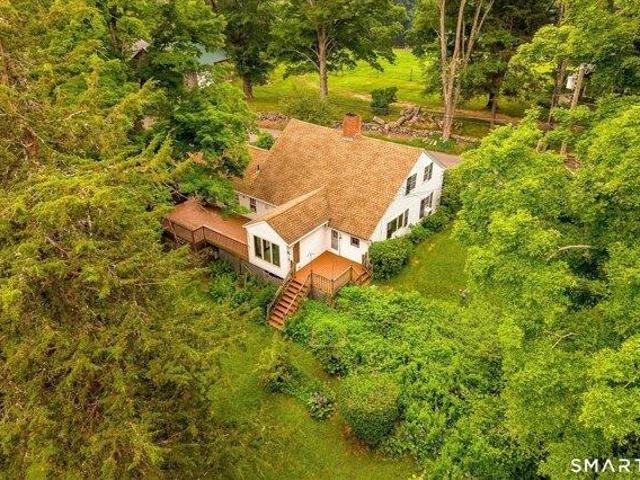 House for sale in Hampton, Connecticut