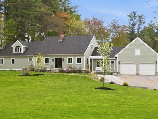 House for sale in New Hampshire