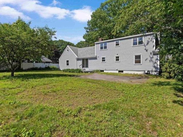 House for sale in New Hampshire