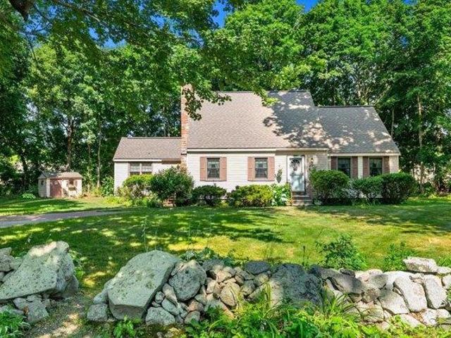 House for sale in New Hampshire