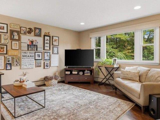 House for sale in Hampton, Rockingham County