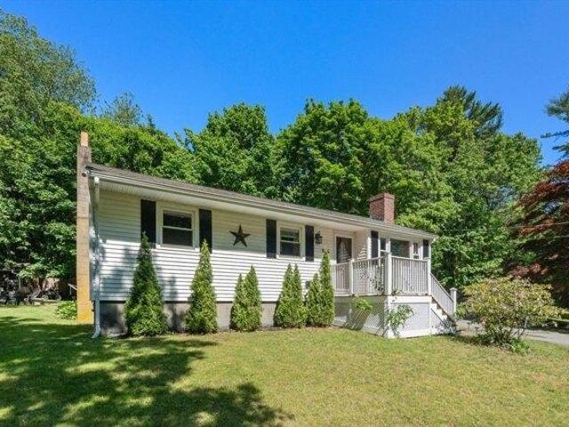 House for sale in Hanson, Massachusetts
