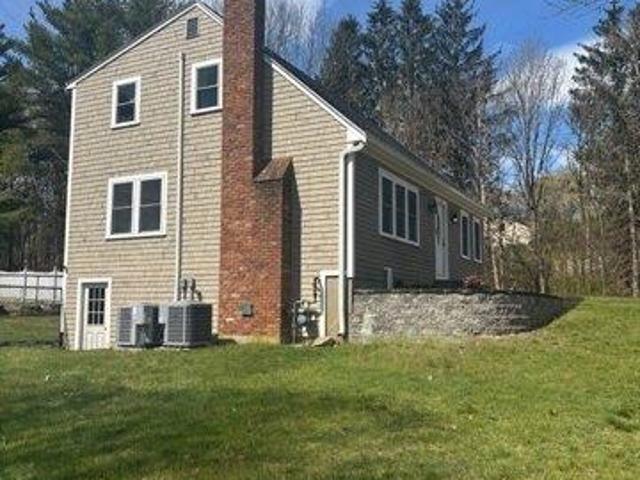 House for sale in Hanson, Massachusetts