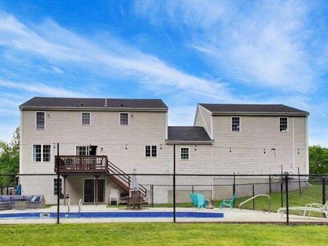House for sale in Hanson, Massachusetts