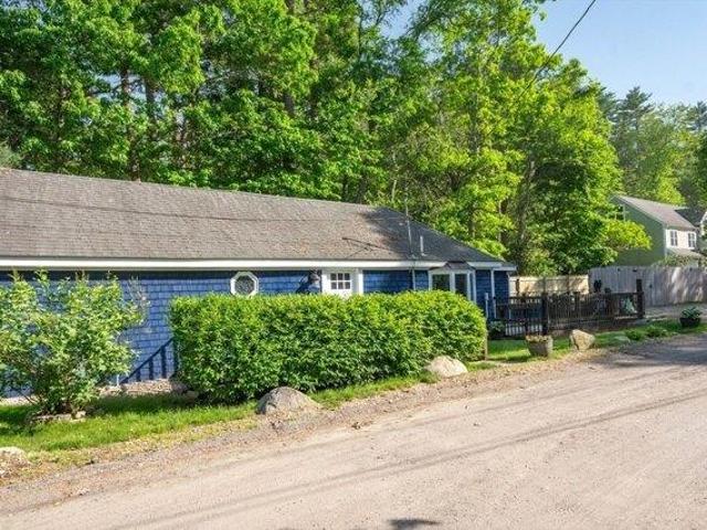 House for sale in Hanson, Massachusetts