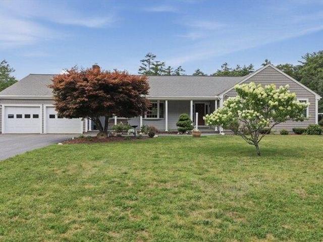House for sale in Hanson, Massachusetts