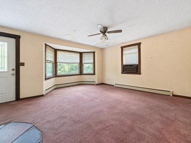 House for sale in Hanson, Massachusetts