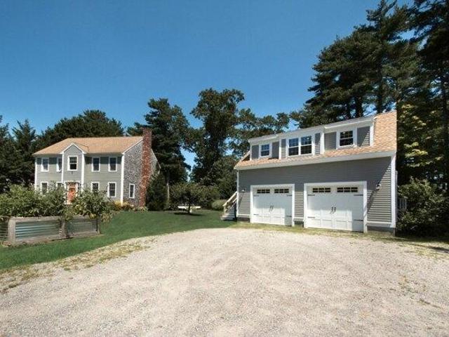 House for sale in Hanson, Massachusetts