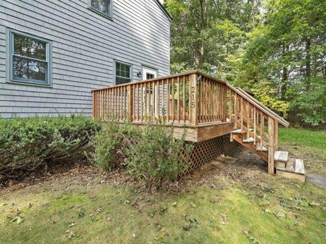 House for sale in Bryantville, Hanson