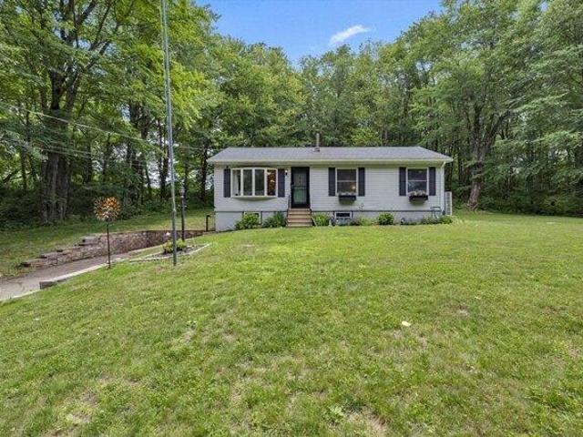 House for sale in Hardwick, Massachusetts