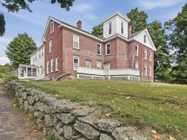 House for sale in Gilbertville, Hardwick