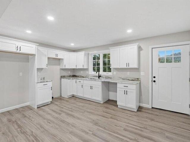 House for sale in Gilbertville, Hardwick