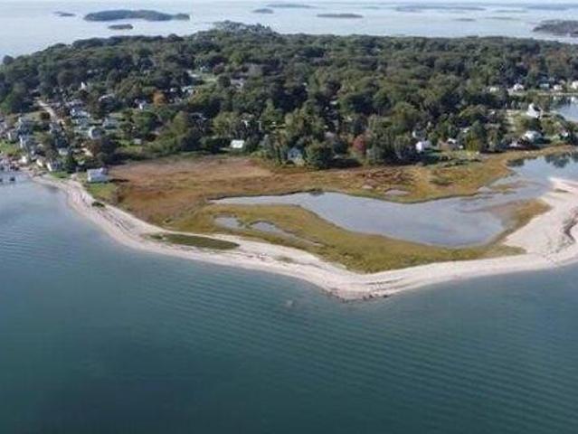 House for sale in Bailey Island, Maine