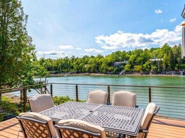 House for sale in Bailey Island, Maine