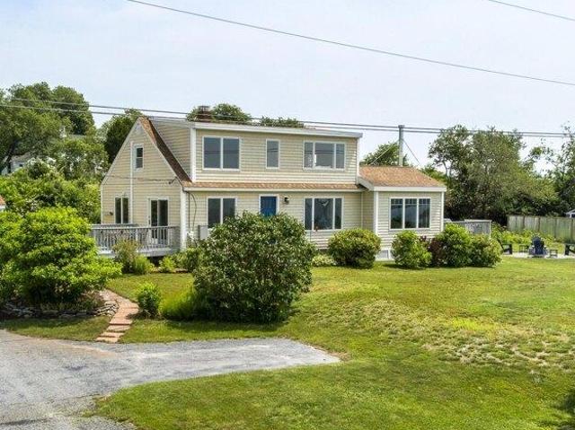House for sale in Bailey Island, Maine