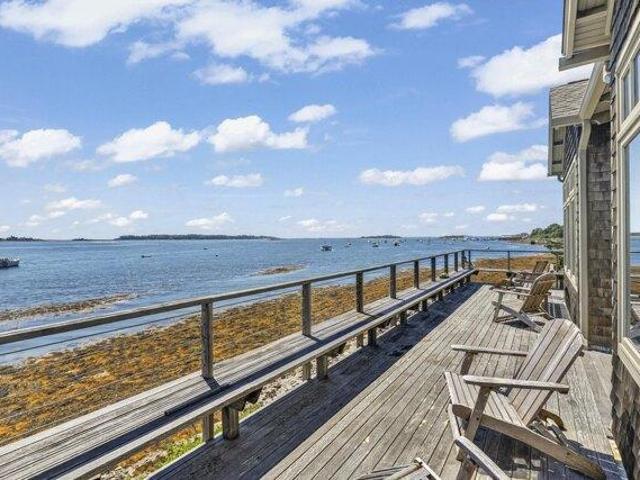 House for sale in Bailey Island, Maine