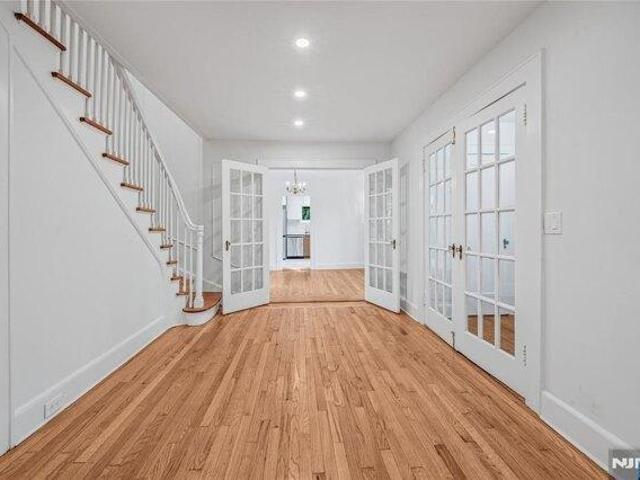 House for sale in Harrington Park, New Jersey