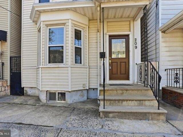 House for sale in Hudson, New Jersey