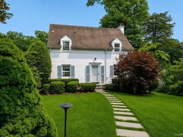 House for sale in Harrison, New York