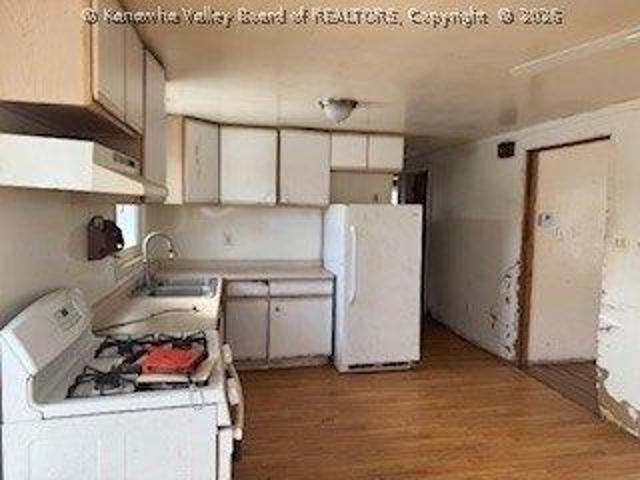 House for sale in Harrisville, West Virginia