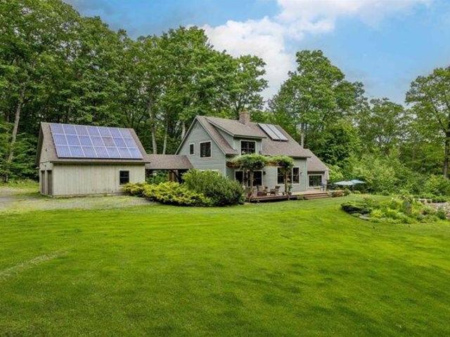 House for sale in Plantsville, Vermont