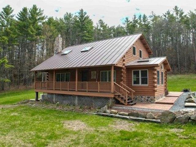 House for sale in Plantsville, Vermont