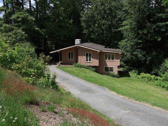House for sale in Plantsville, Vermont