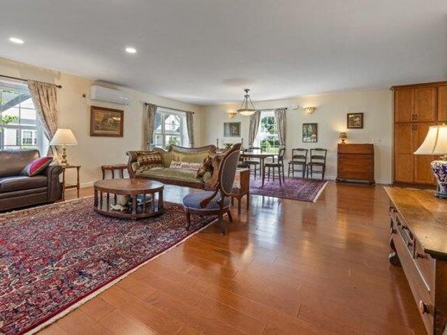 House for sale in SouthScape, Hartford