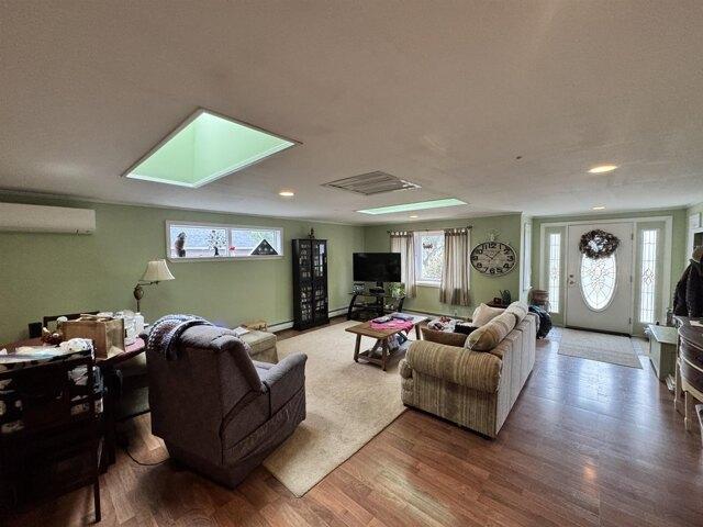 House for sale in New Hampshire
