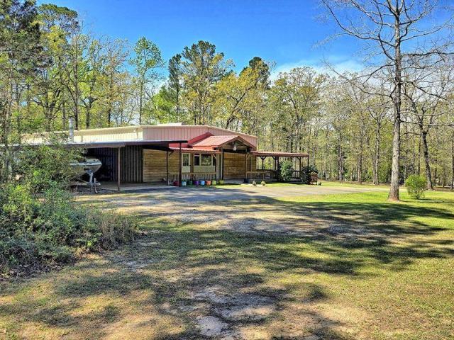 House for sale in Sabine, Texas