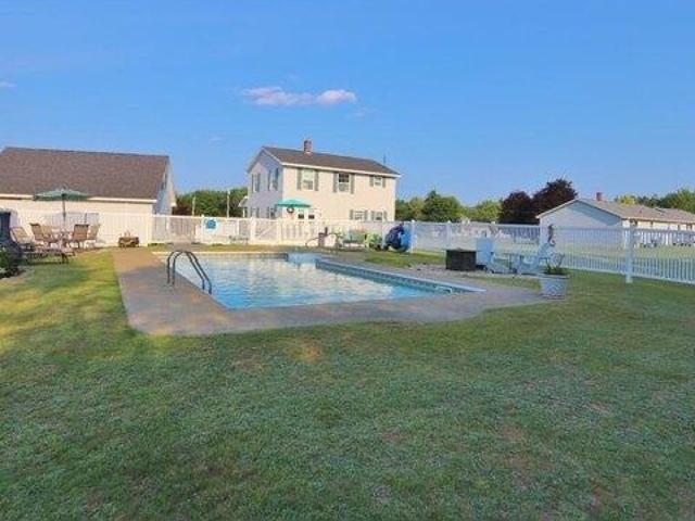 House for sale in Hermon, Maine