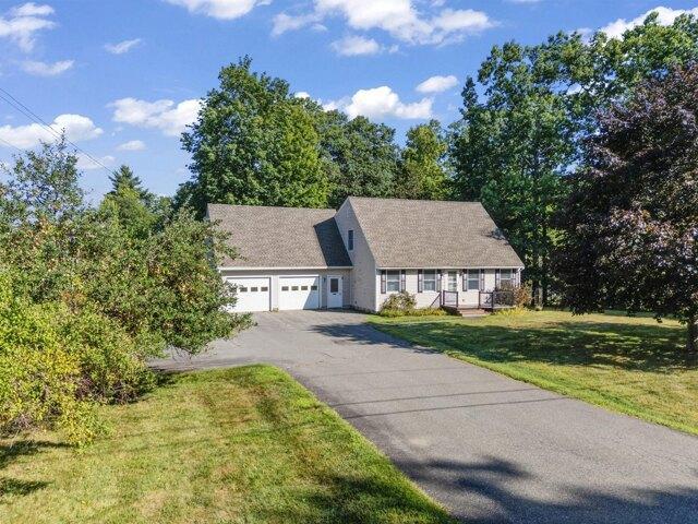 House for sale in Hermon, Maine