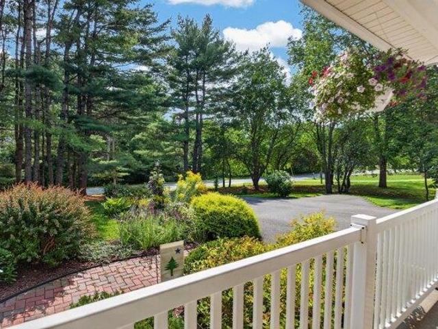 House for sale in Snow Corner, Hermon