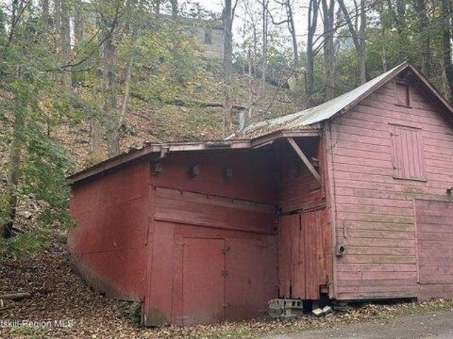 House for sale in Lloyd, New York