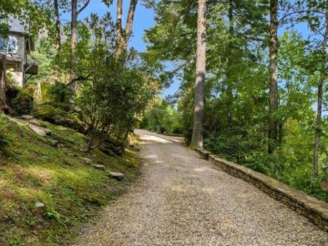 House for sale in Highlands, North Carolina