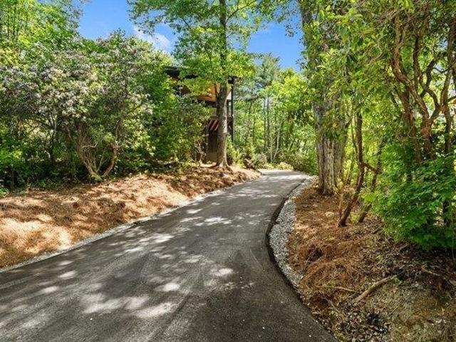 House for sale in Highlands, North Carolina