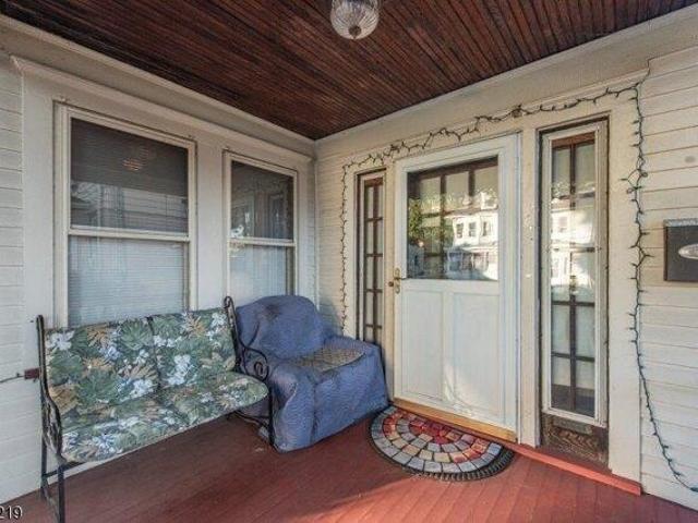 House for sale in Hillside, New Jersey