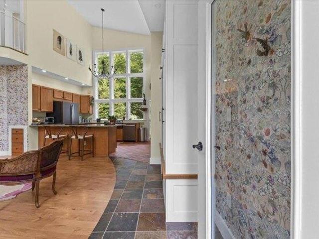 House for sale in Hinesburg, Vermont