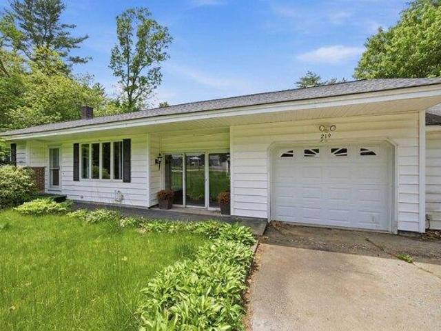 House for sale in New Hampshire
