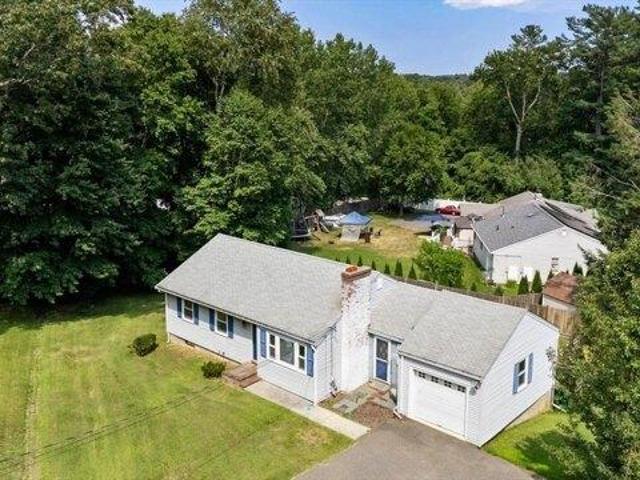 House for sale in Holbrook, Massachusetts