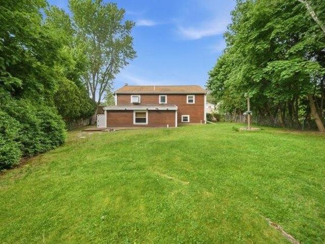 House for sale in Holbrook, Massachusetts