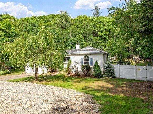 House for sale in Holden, Massachusetts