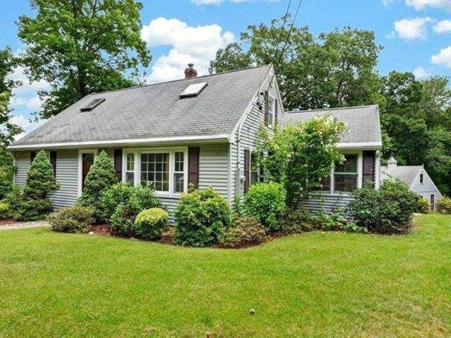 House for sale in Holden, Massachusetts